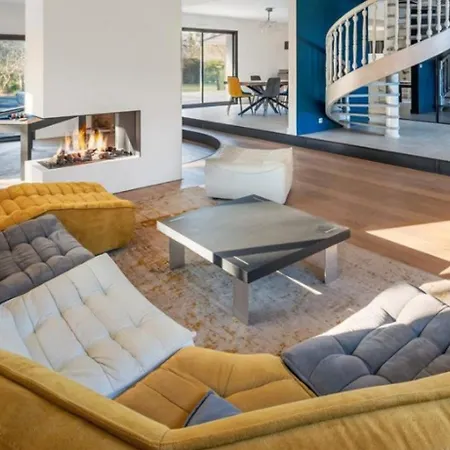 Willa Markaly Vigneux-de-Bretagne